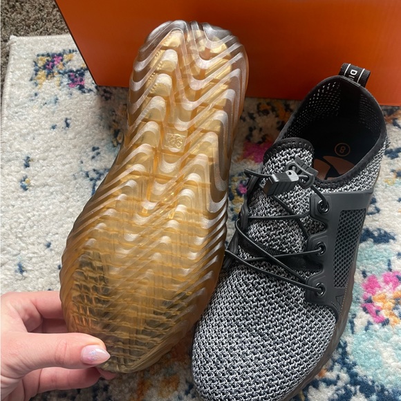 NEW - The Invincible Shoe - Athletic Work Shoe - Size 8 - Picture 10 of 12